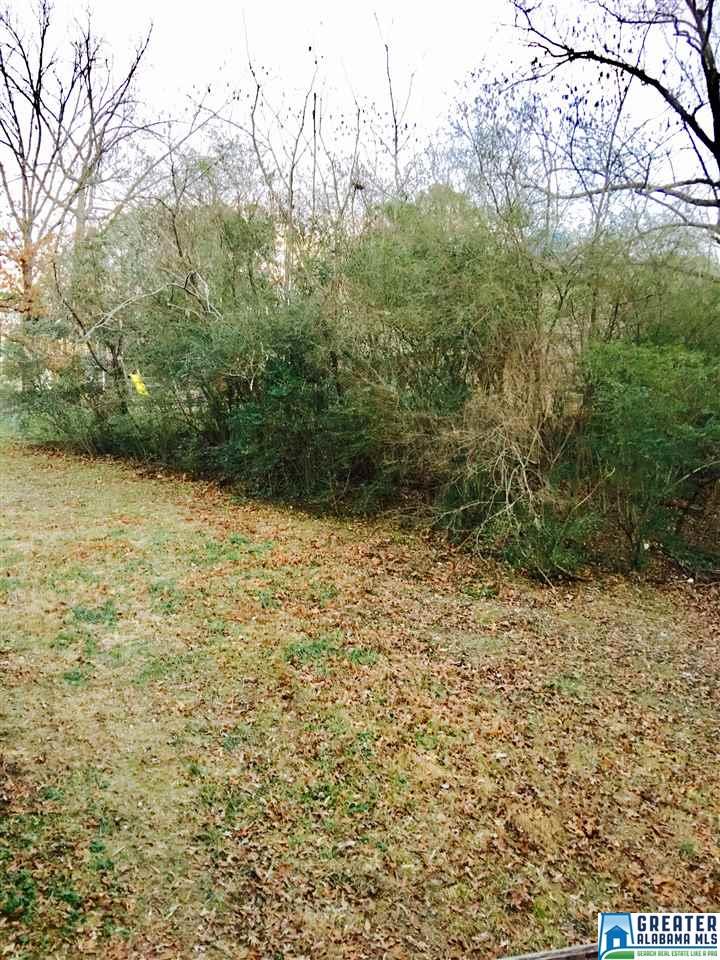 197 WOODLAND DR, Trussville, AL 35173