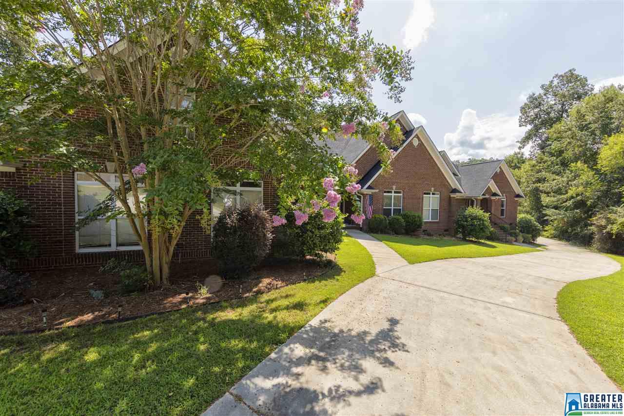 8516 BROOKE LN, Trussville, AL 35173