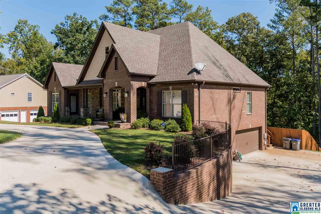 7040 FOX CREEK DR, Trussville, AL 35173