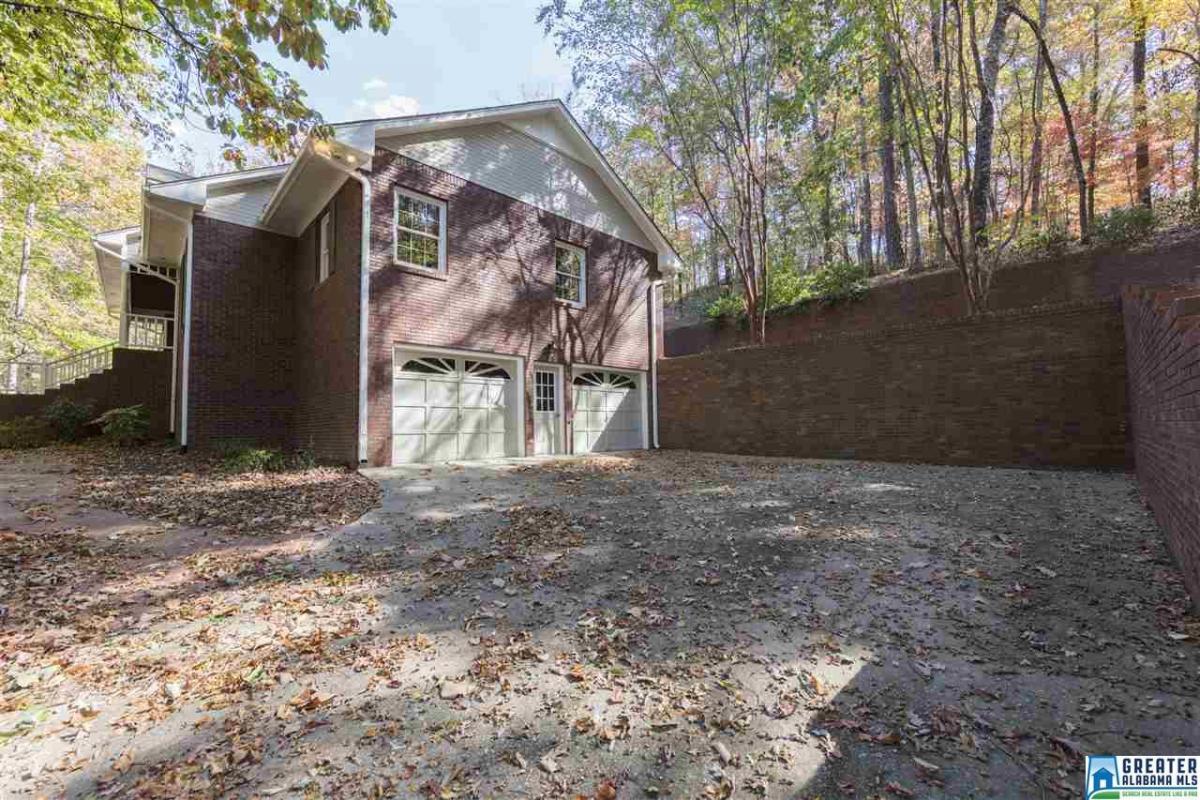 7055 ROPER RD, Trussville, AL 35173
