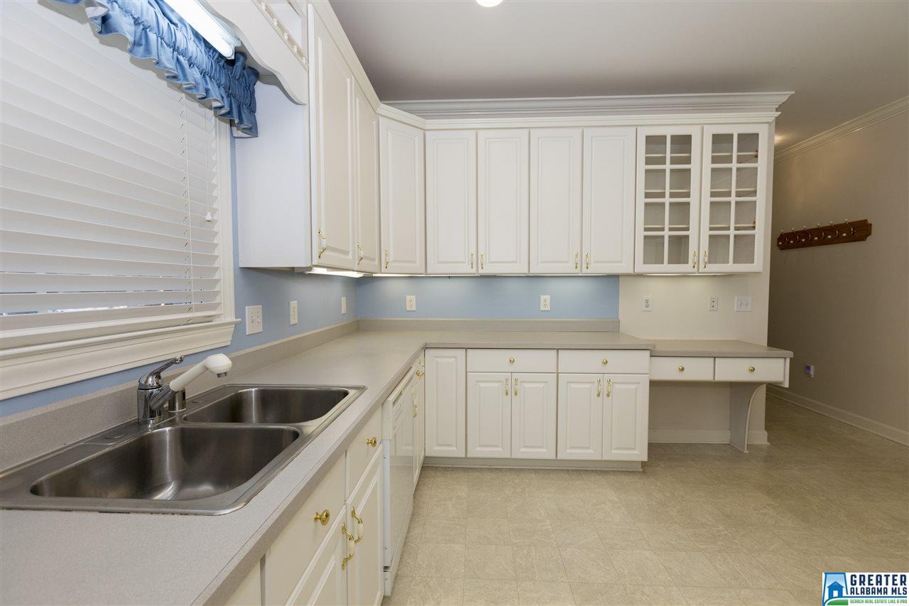 8040 CAVERN RD, Trussville, AL 35173