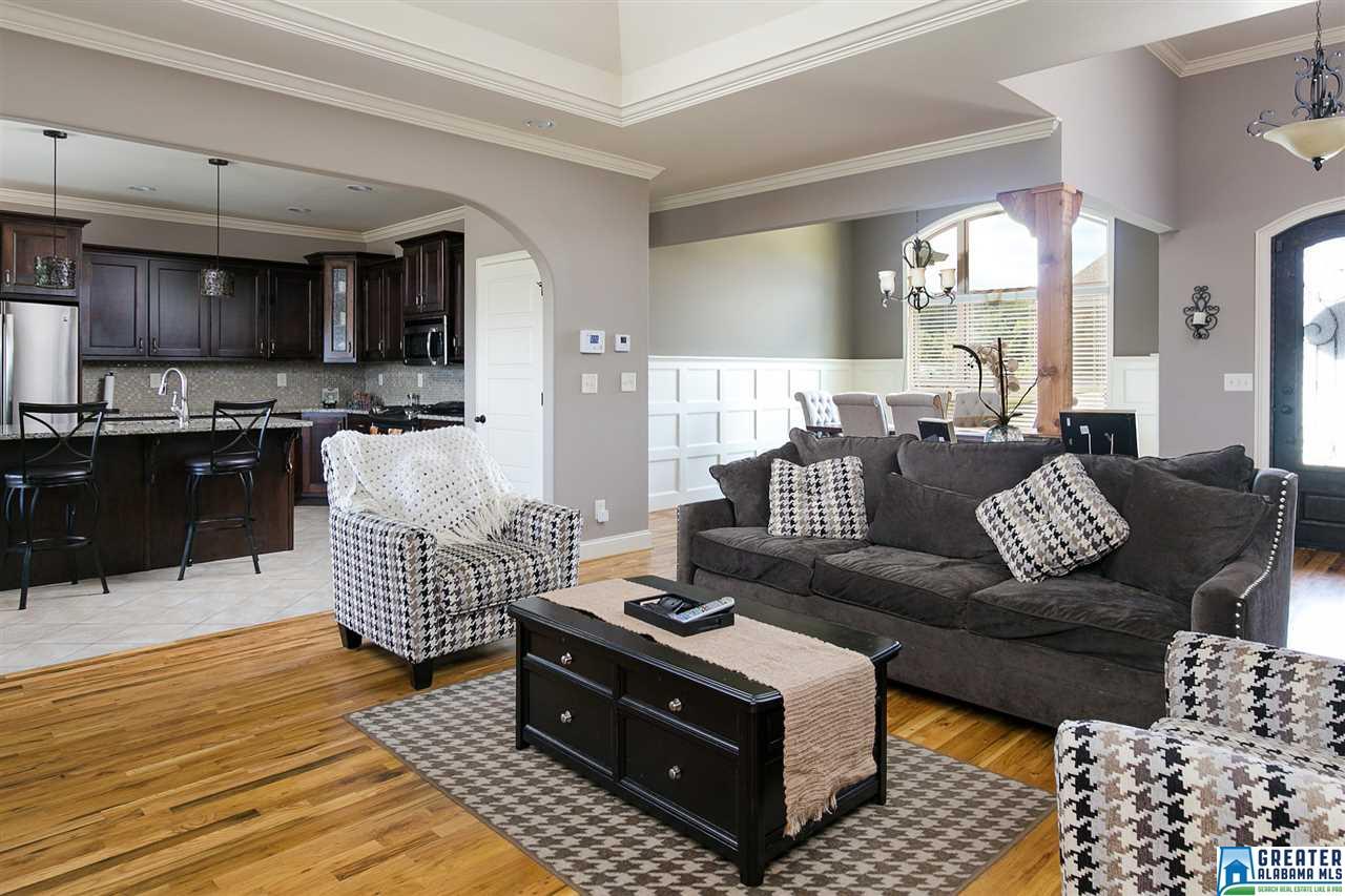 6237 JONATHANS WAY, Trussville, AL 35173