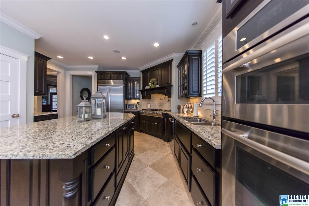 8202 CARRINGTON DR, Trussville, AL 35173