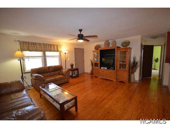 55TILLERY RD, Vinemont, AL 35179