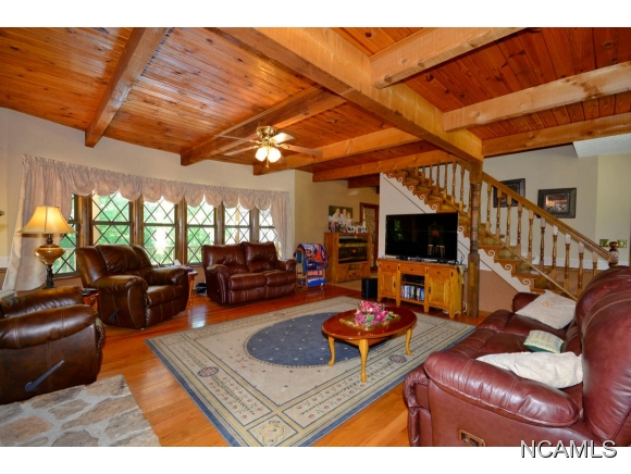 28 CO RD 1335, Vinemont, AL 35179
