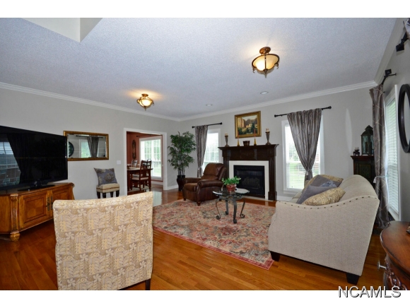95 CO RD 1313, Vinemont, AL 35179