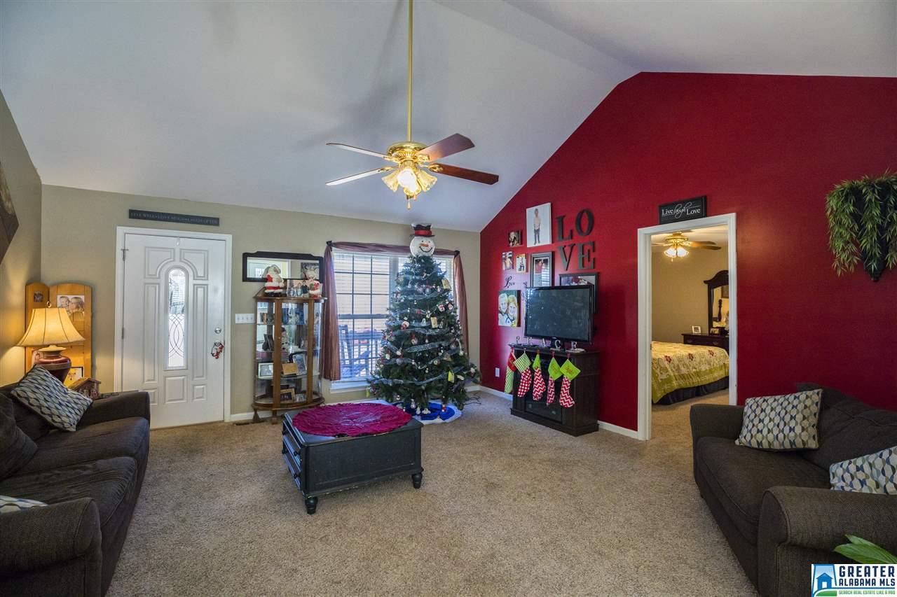 341Miranda Rd Rd, Warrior, AL 35180