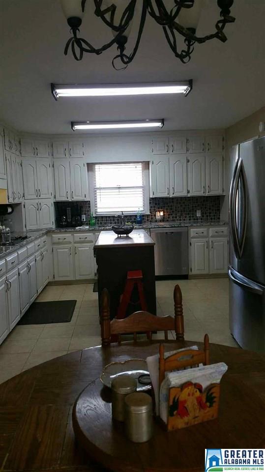 165 EDWARDS LN, Wilsonville, AL 35186