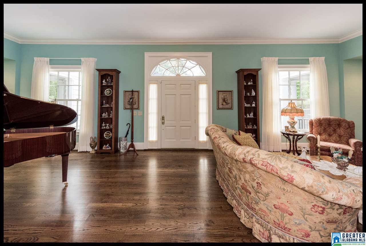 10 GLEN IRIS PARK, Birmingham, AL 35205