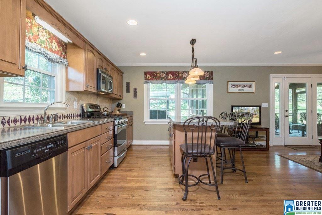 152 WOODMONT DR, Homewood, AL 35209