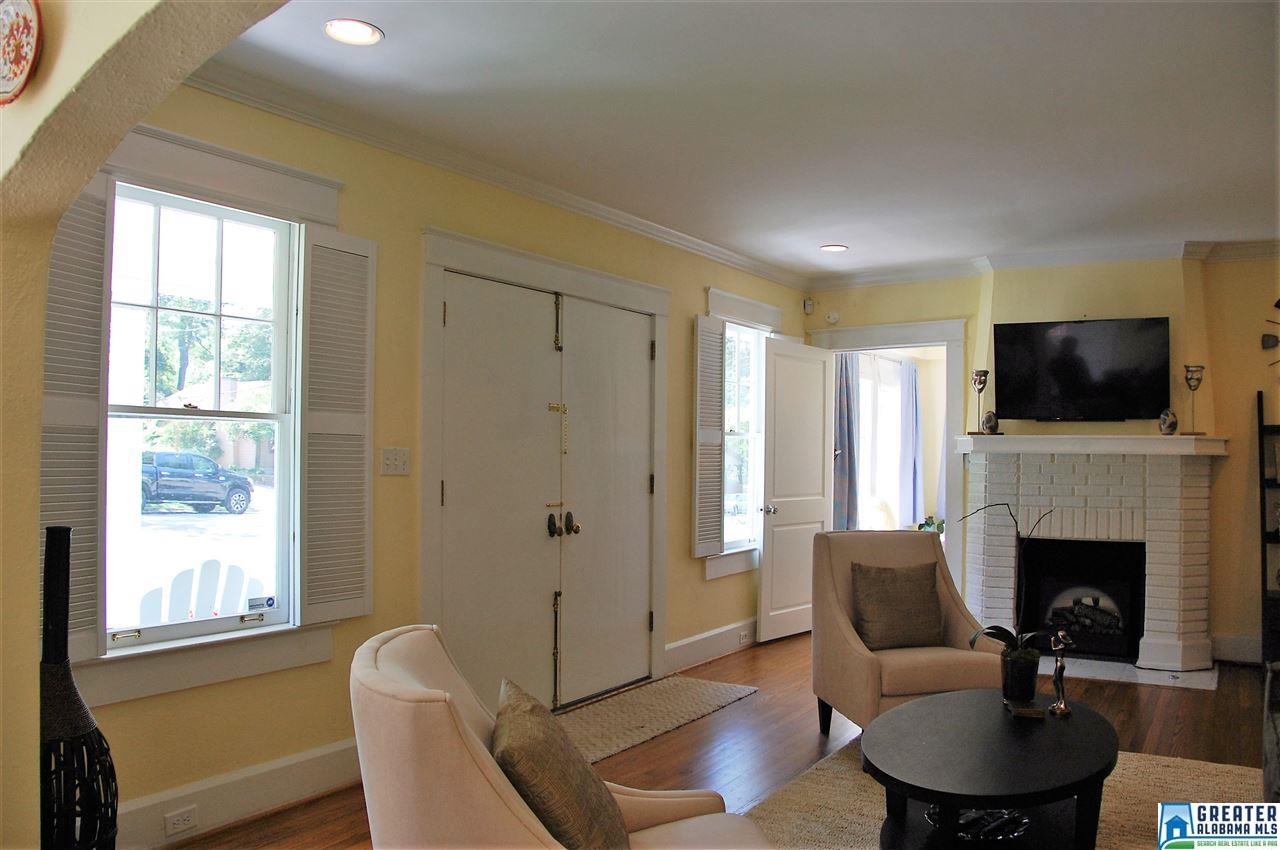 212 LINWOOD DR, Homewood, AL 35209