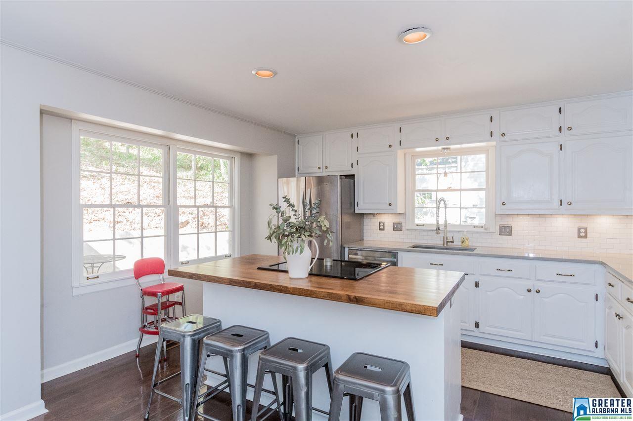 524 CLERMONT DR, Homewood, AL 35209