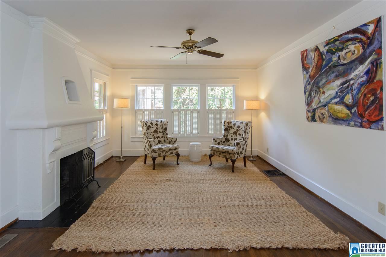 323 LA PRADO CIR, Homewood, AL 35209