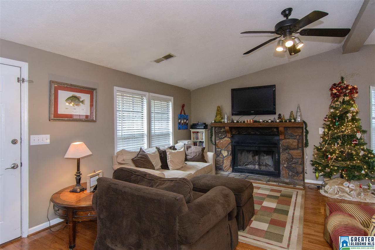 5278 WHIPPOORWILL RD, Irondale, AL 35210