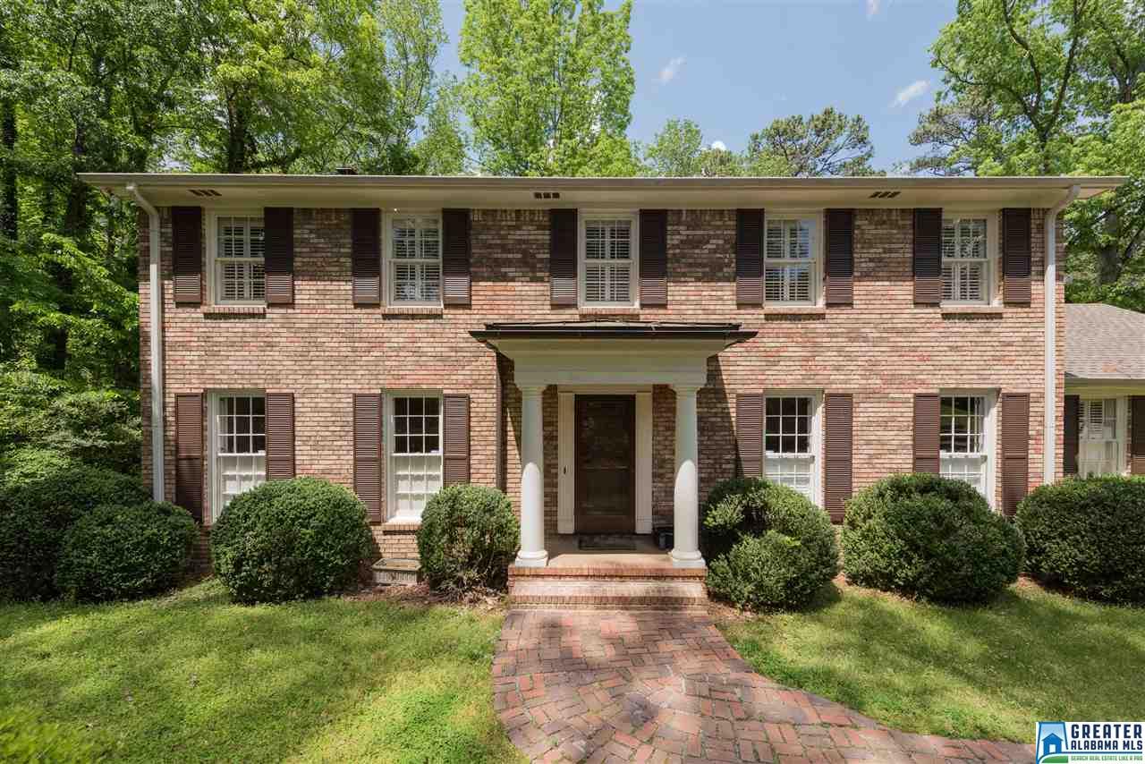 4432 FREDERICKSBURG DR, Mountain Brook, AL 35213