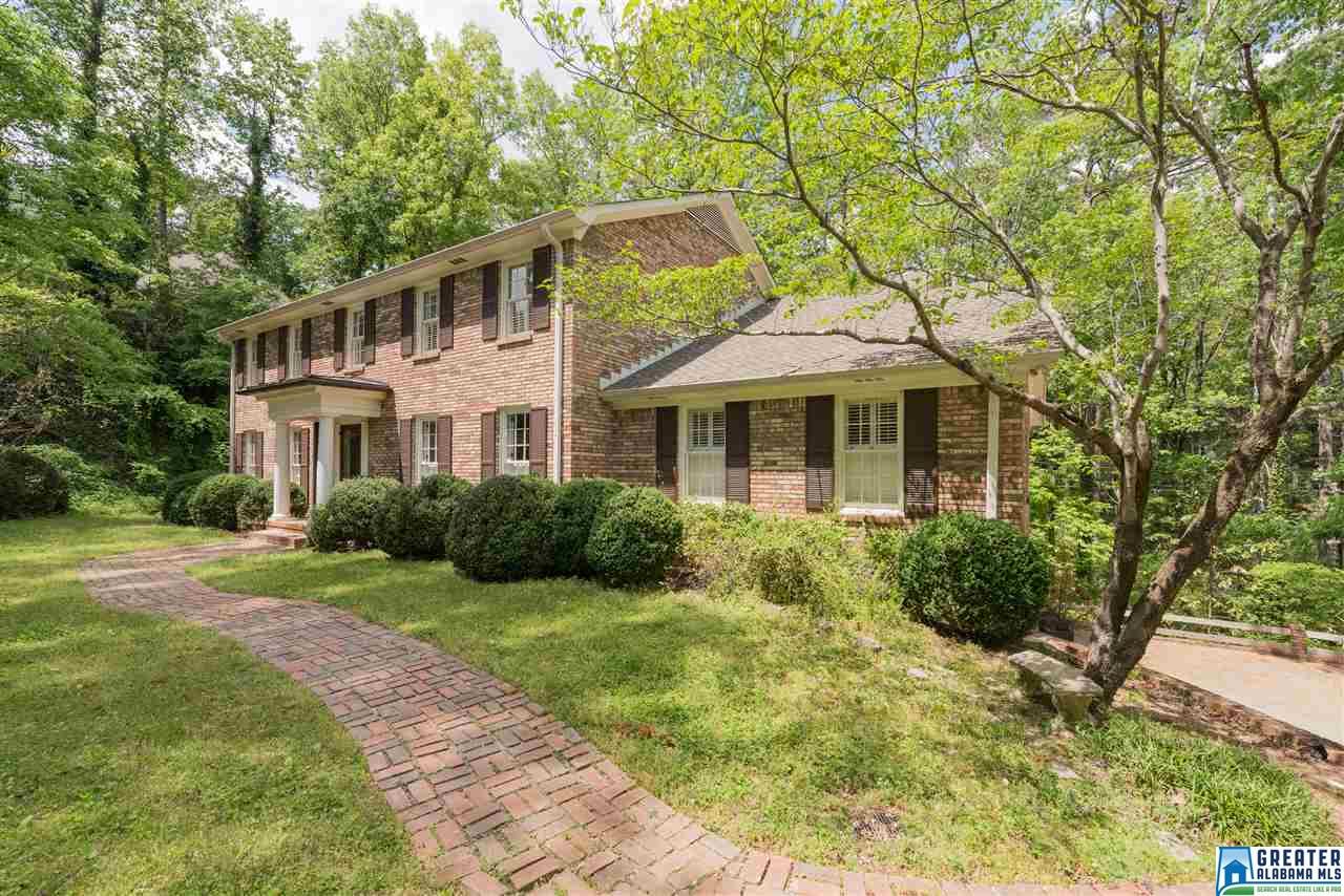 4432 FREDERICKSBURG DR, Mountain Brook, AL 35213