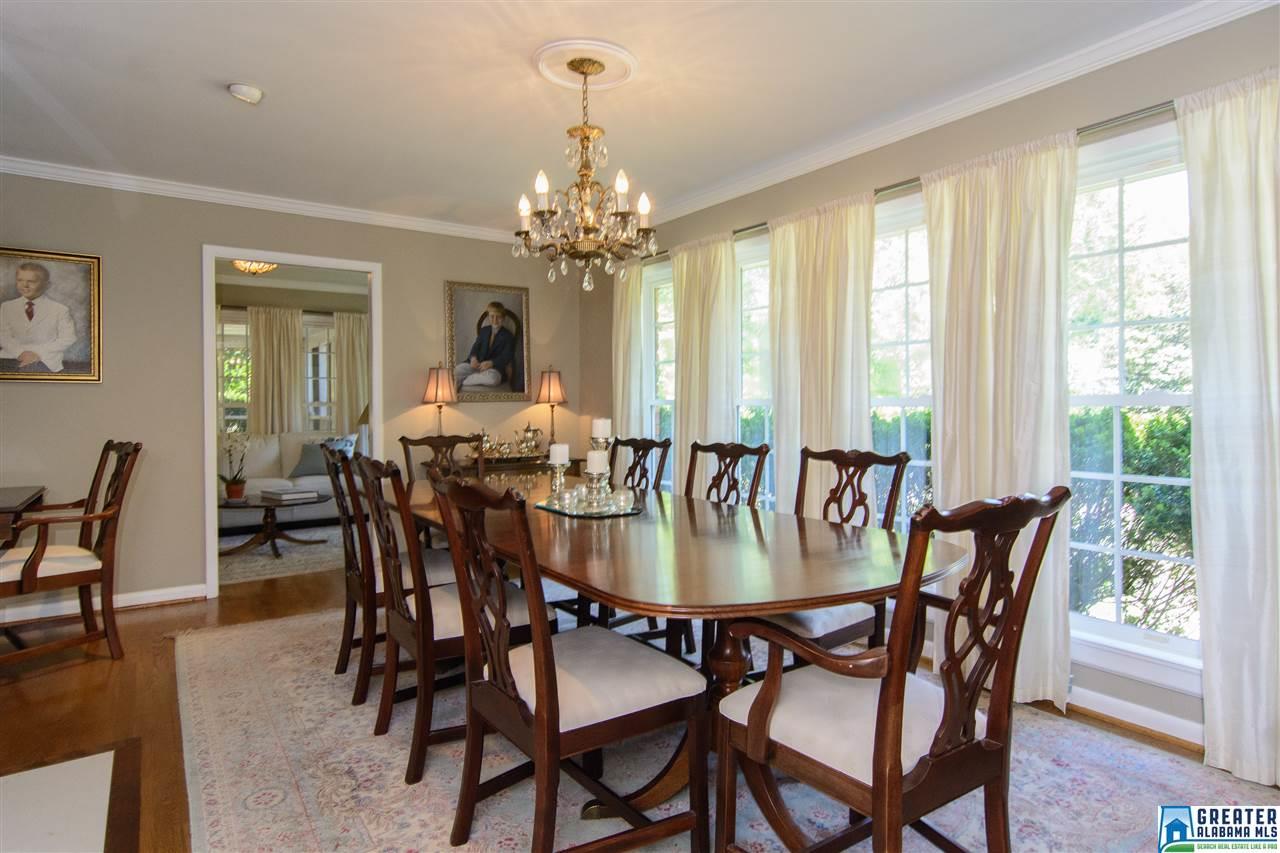 108 PINE RIDGE CIR, Mountain Brook, AL 35213