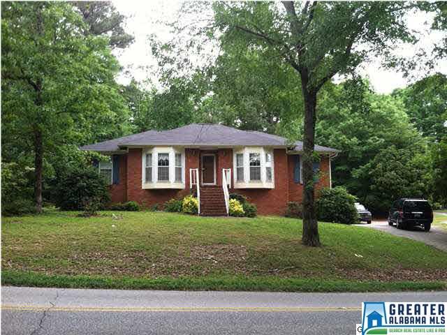 936 25TH AVE, Center Point, AL 35215