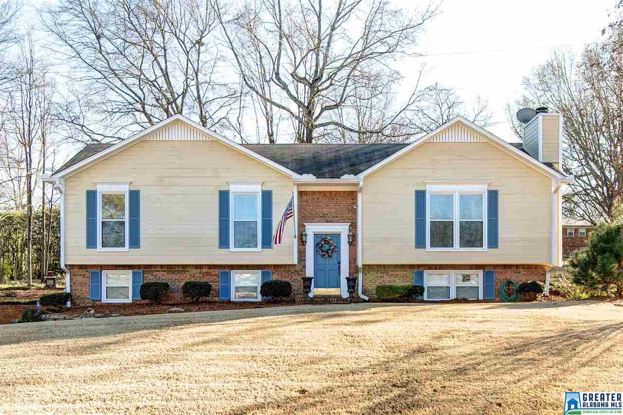 315 40TH AVE, Center Point, AL 35215