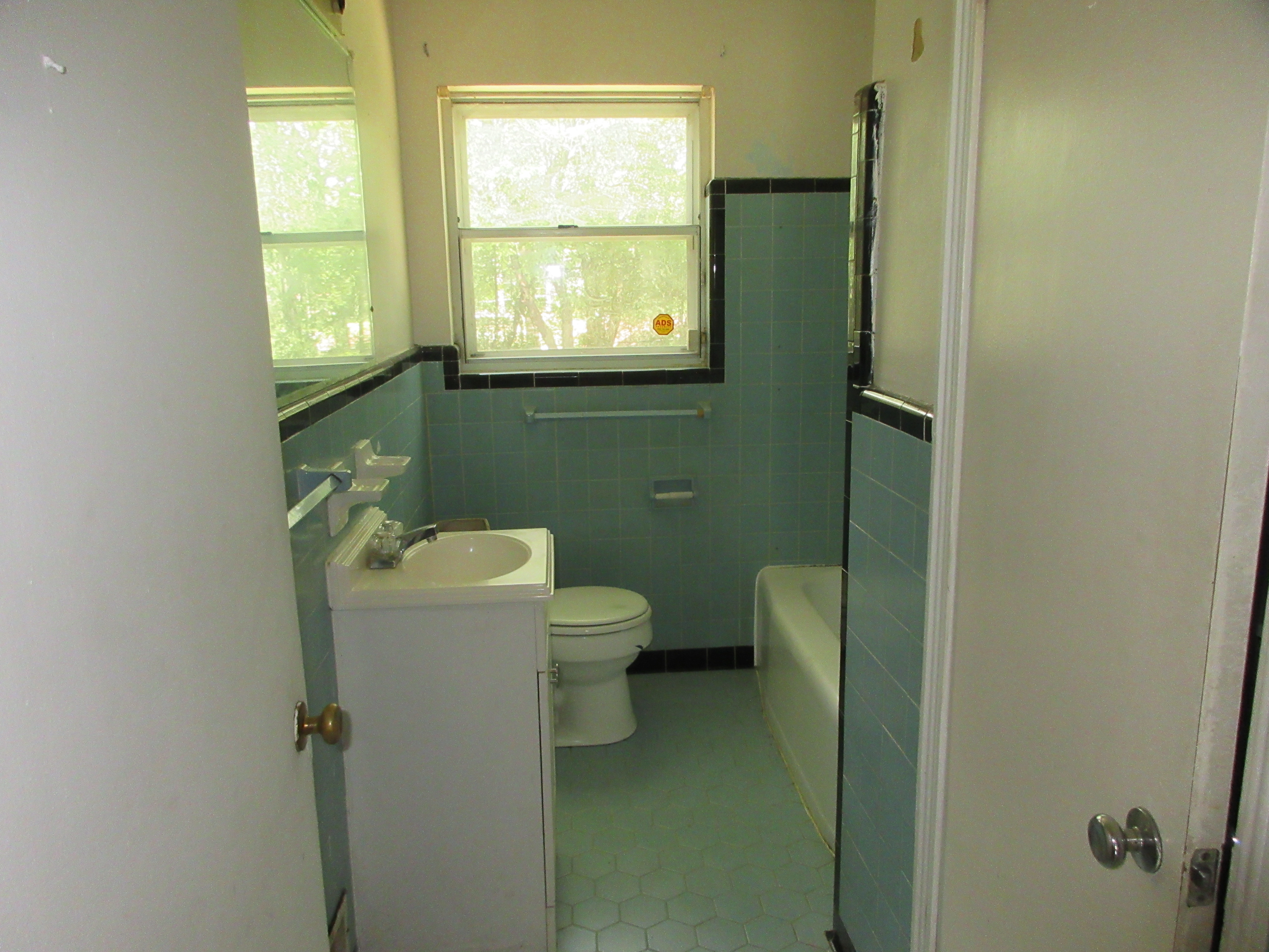 1172 Dogwood LnBirmingham, AL, 35215Jefferson County
