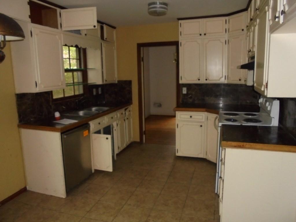 318 Orchid RdBirmingham, AL, 35215Jefferson County