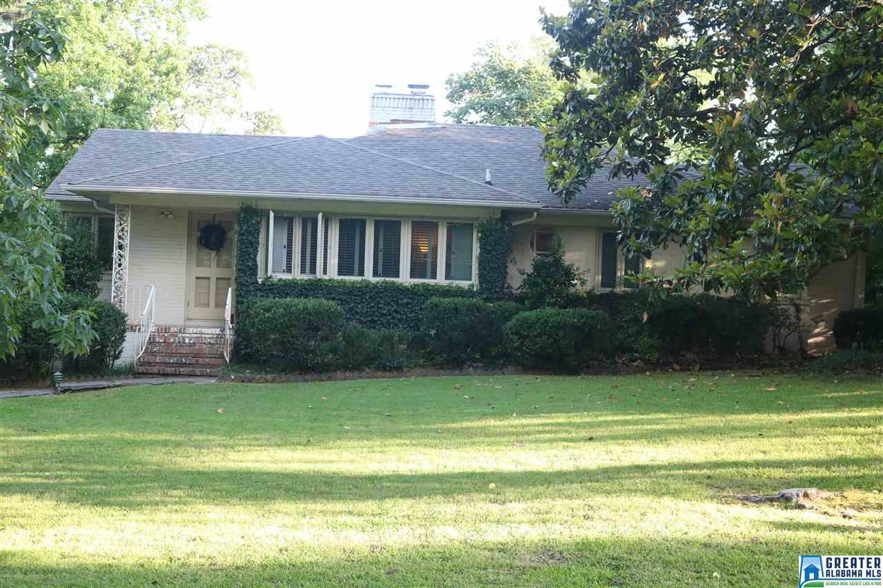 2015 HICKORY RD, Vestavia Hills, AL 35216