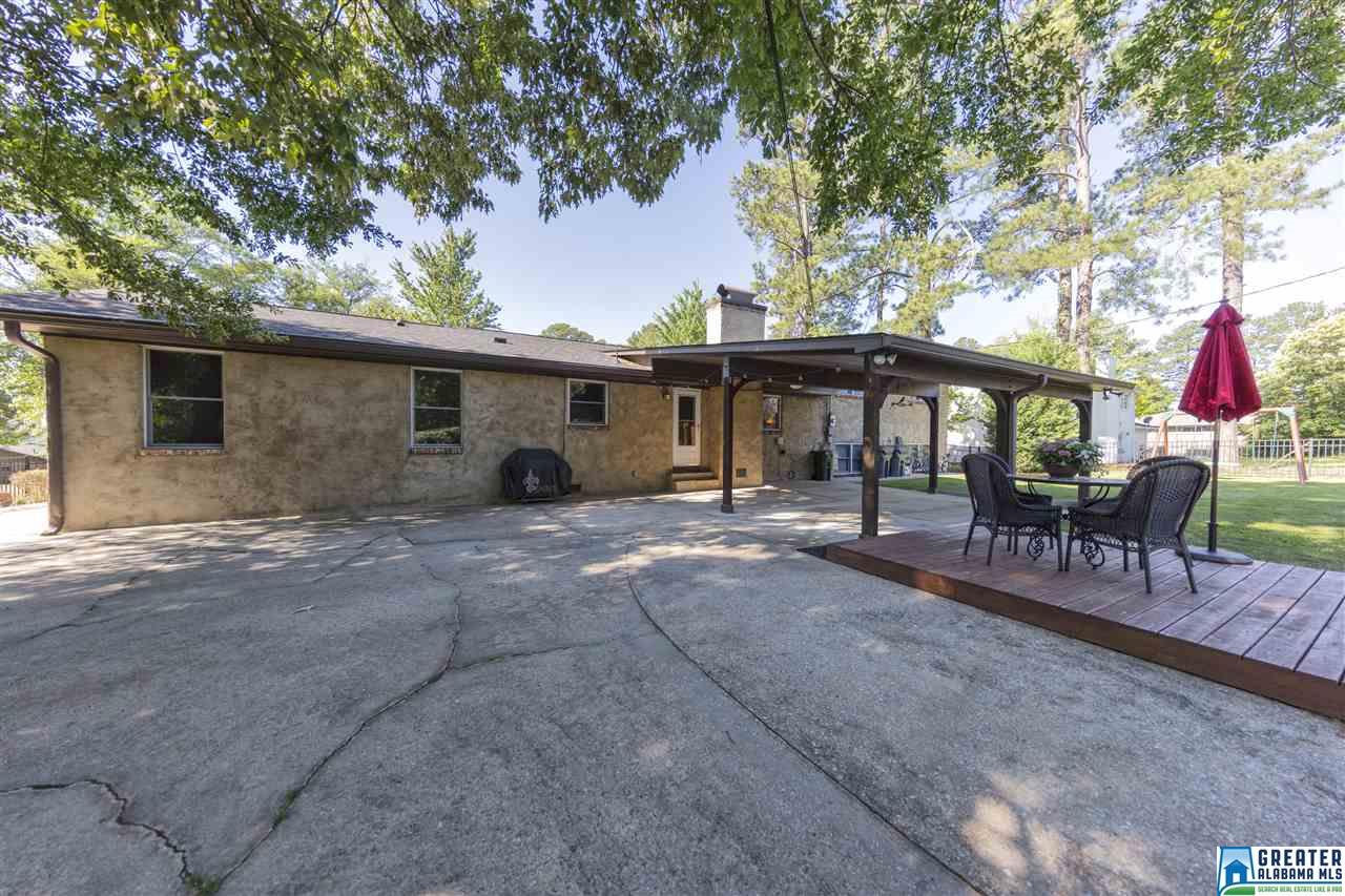1712Carovel Cir Cir, Vestavia Hills, AL 35216