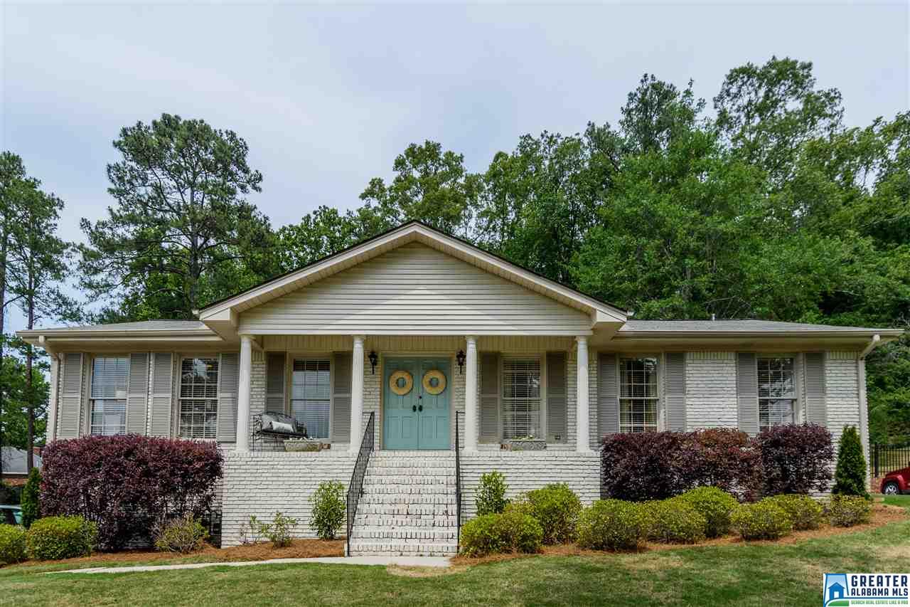 2108 VESTRIDGE DR, Vestavia Hills, AL 35216