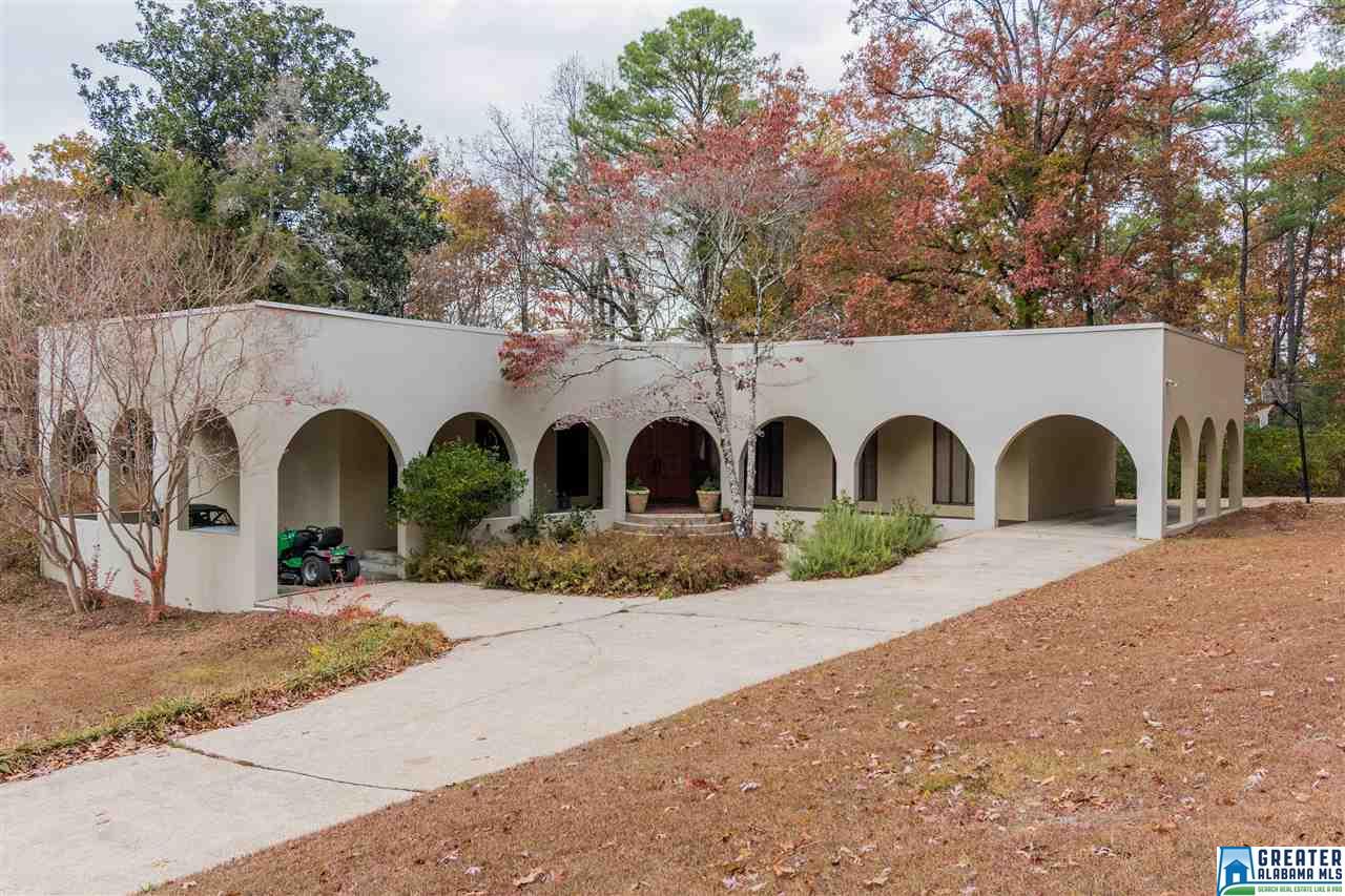 1840 LAKE RIDGE RD, Homewood, AL 35216