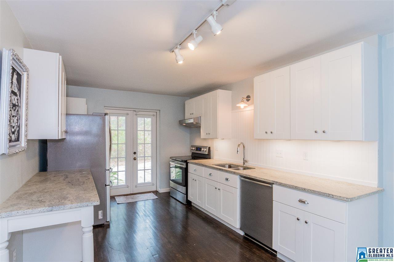1840 LAKE RIDGE RD, Homewood, AL 35216