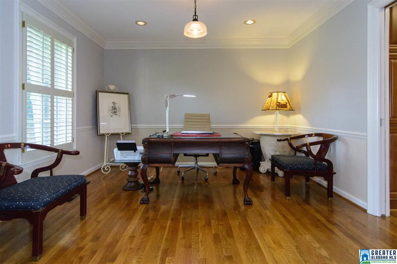 1608 PANORAMA DR, Vestavia Hills, AL 35216
