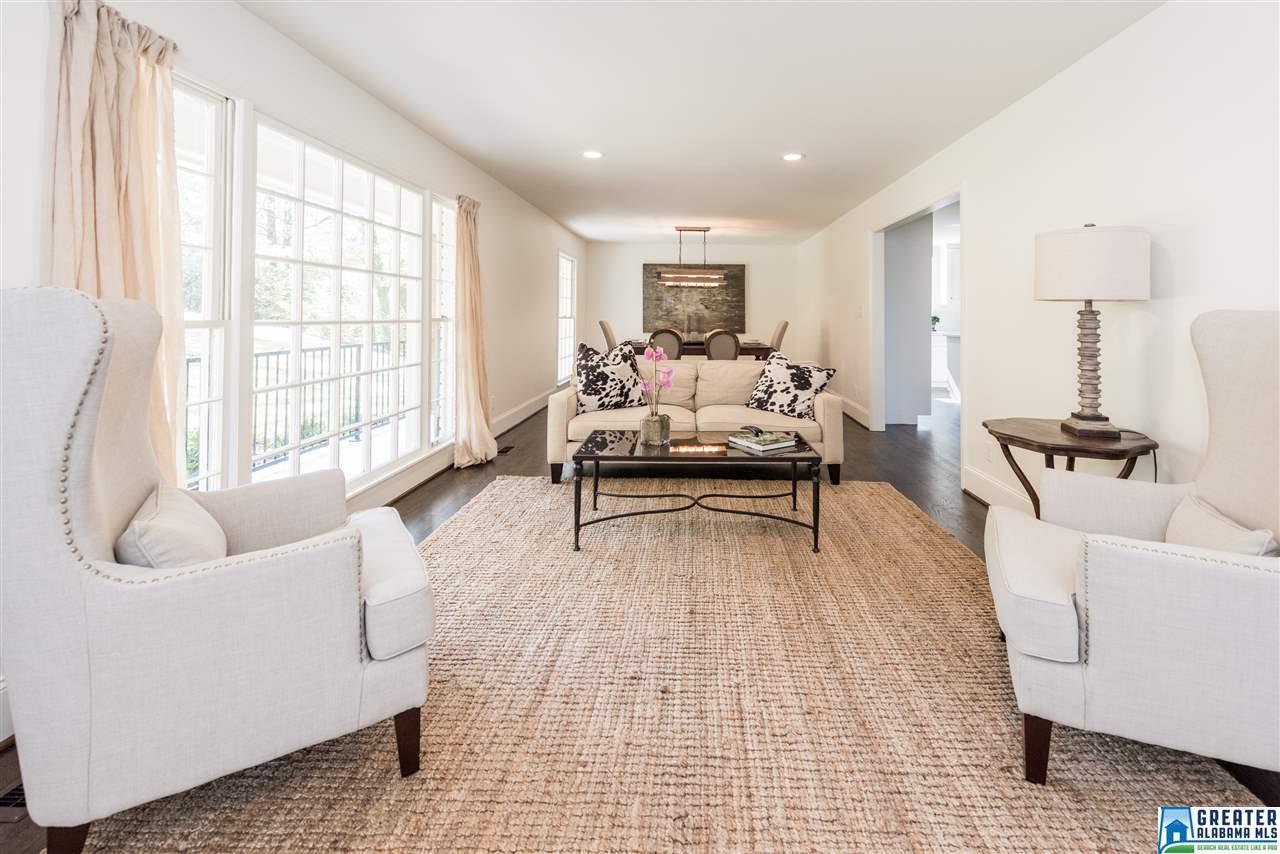 1542 BLIND BROOK LN, Vestavia Hills, AL 35216
