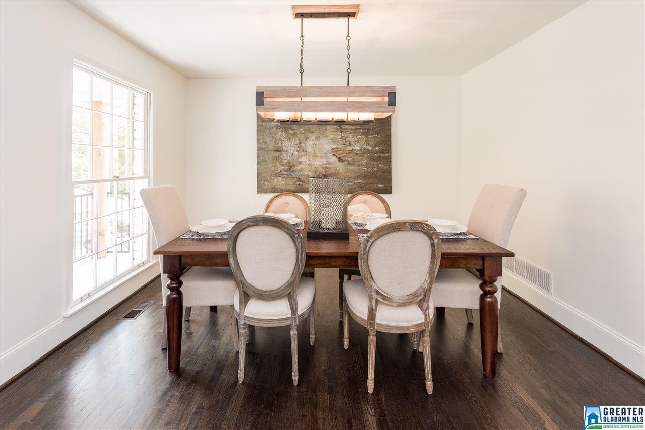 1542 BLIND BROOK LN, Vestavia Hills, AL 35216