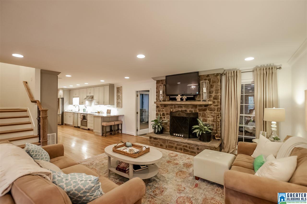 Vestavia Hills, AL 35216