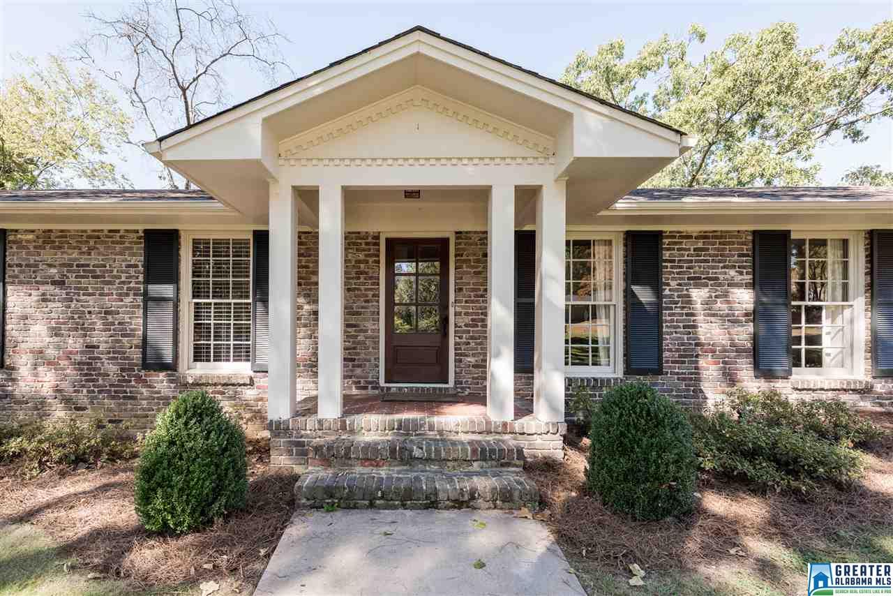1208 FOREST VIEW LN, Vestavia Hills, AL 35216