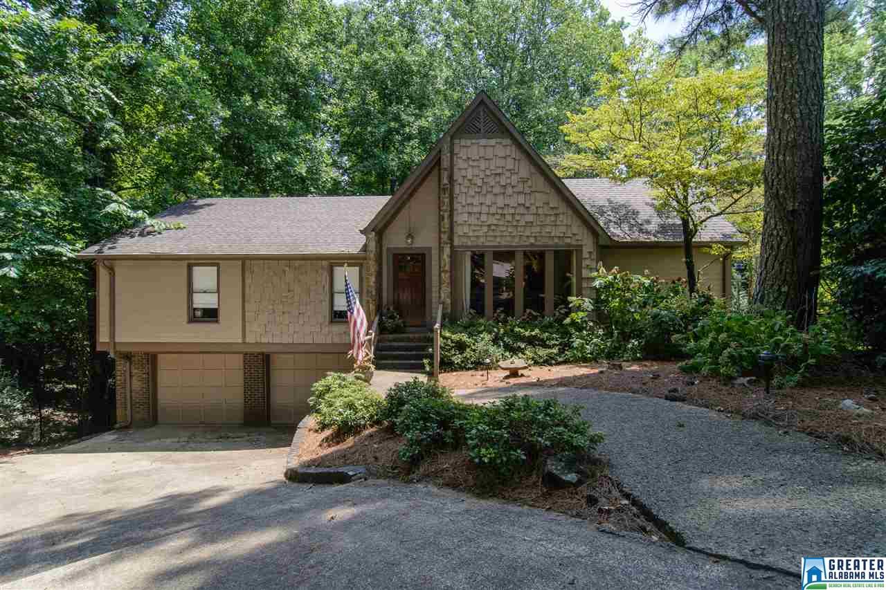 2519 SHADES CREST RD, Vestavia Hills, AL 35216