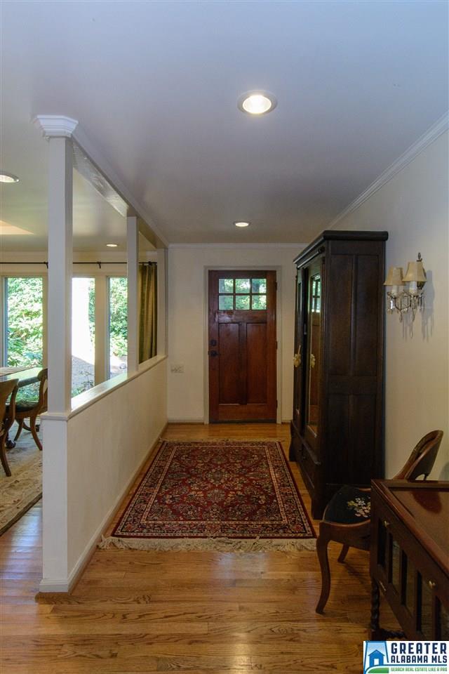 2519 SHADES CREST RD, Vestavia Hills, AL 35216
