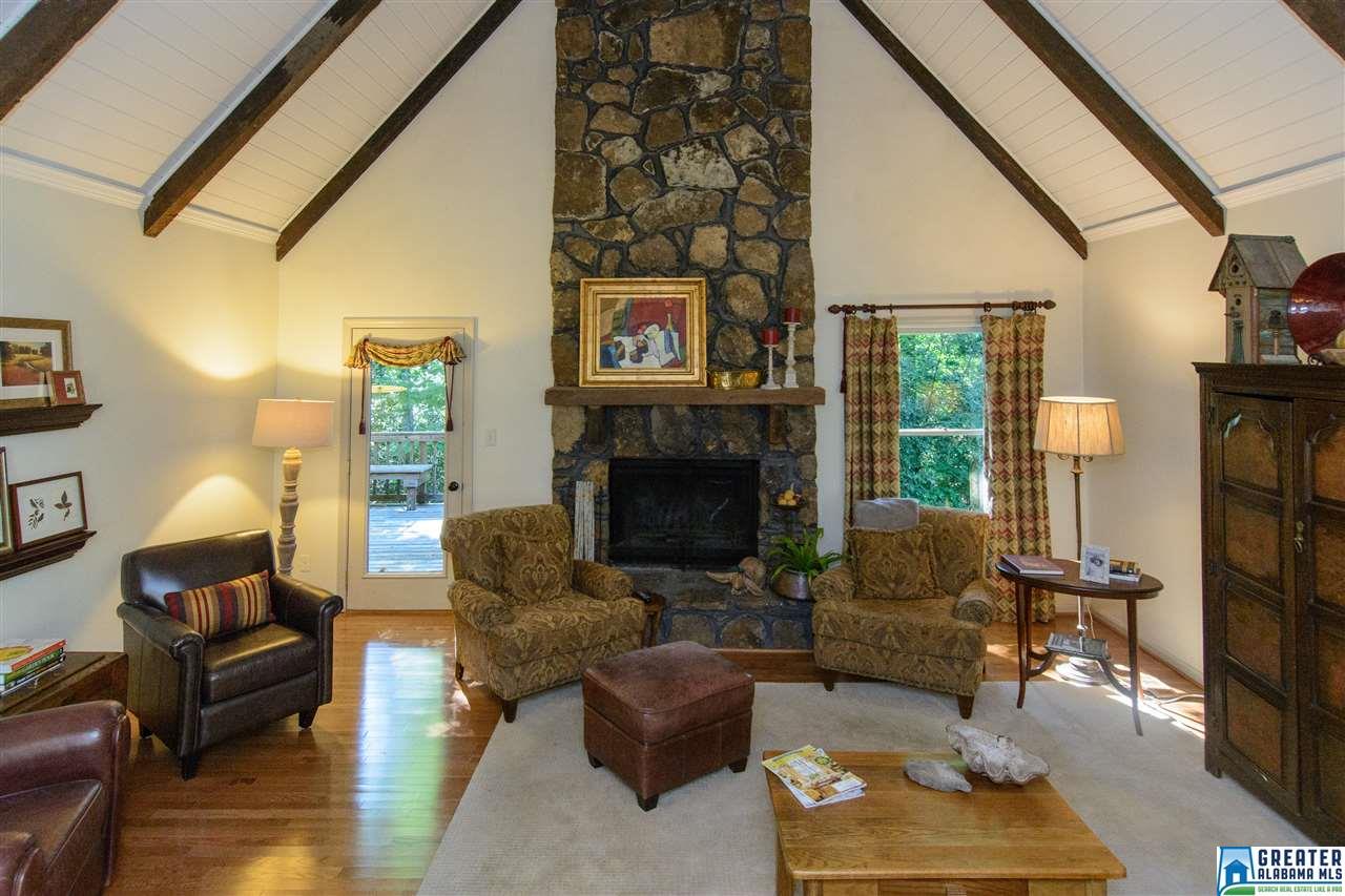 2519 SHADES CREST RD, Vestavia Hills, AL 35216