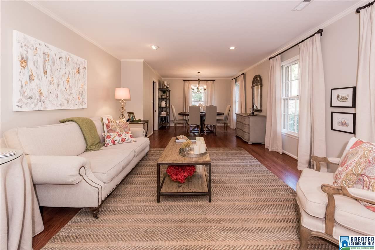 1313 ROUND HILL RD, Vestavia Hills, AL 35216