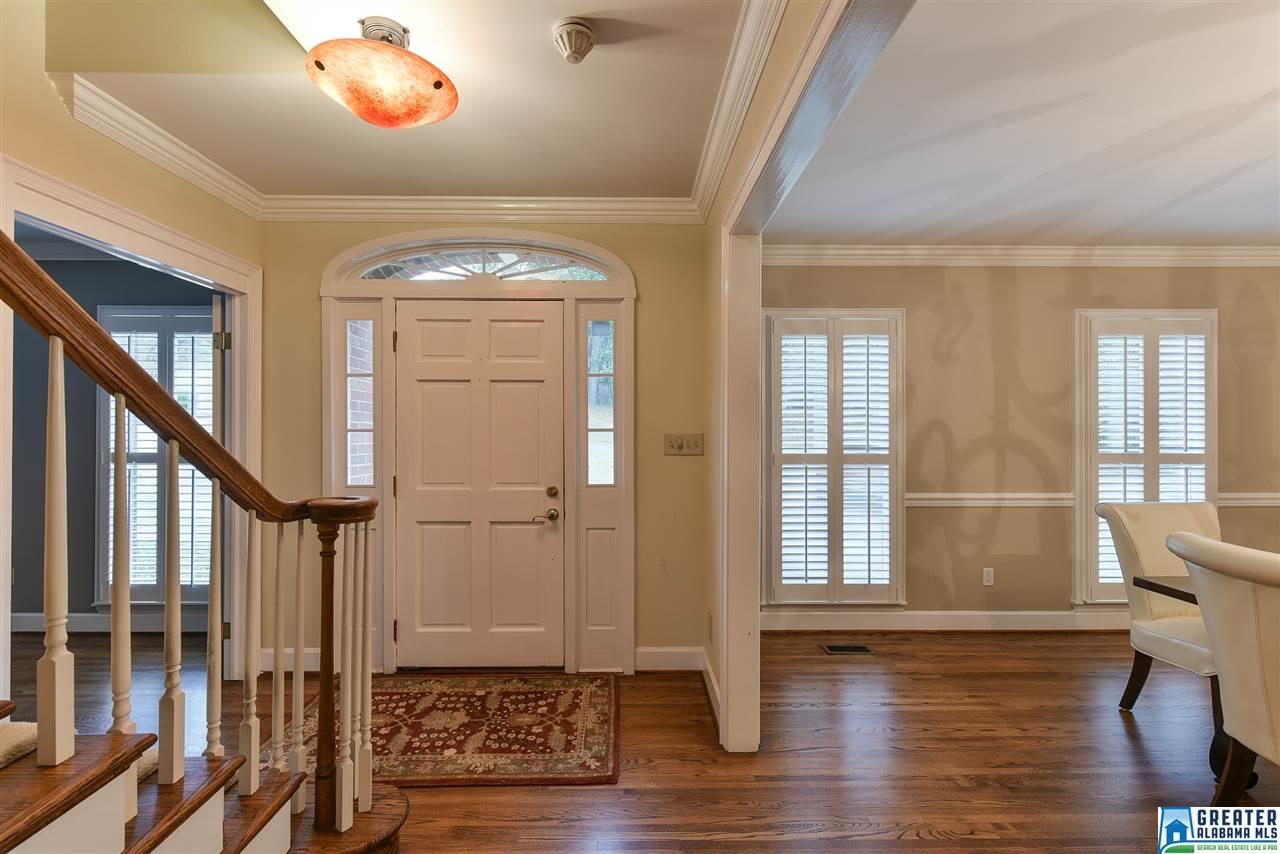 421 VESCLUB DR, Vestavia Hills, AL 35216