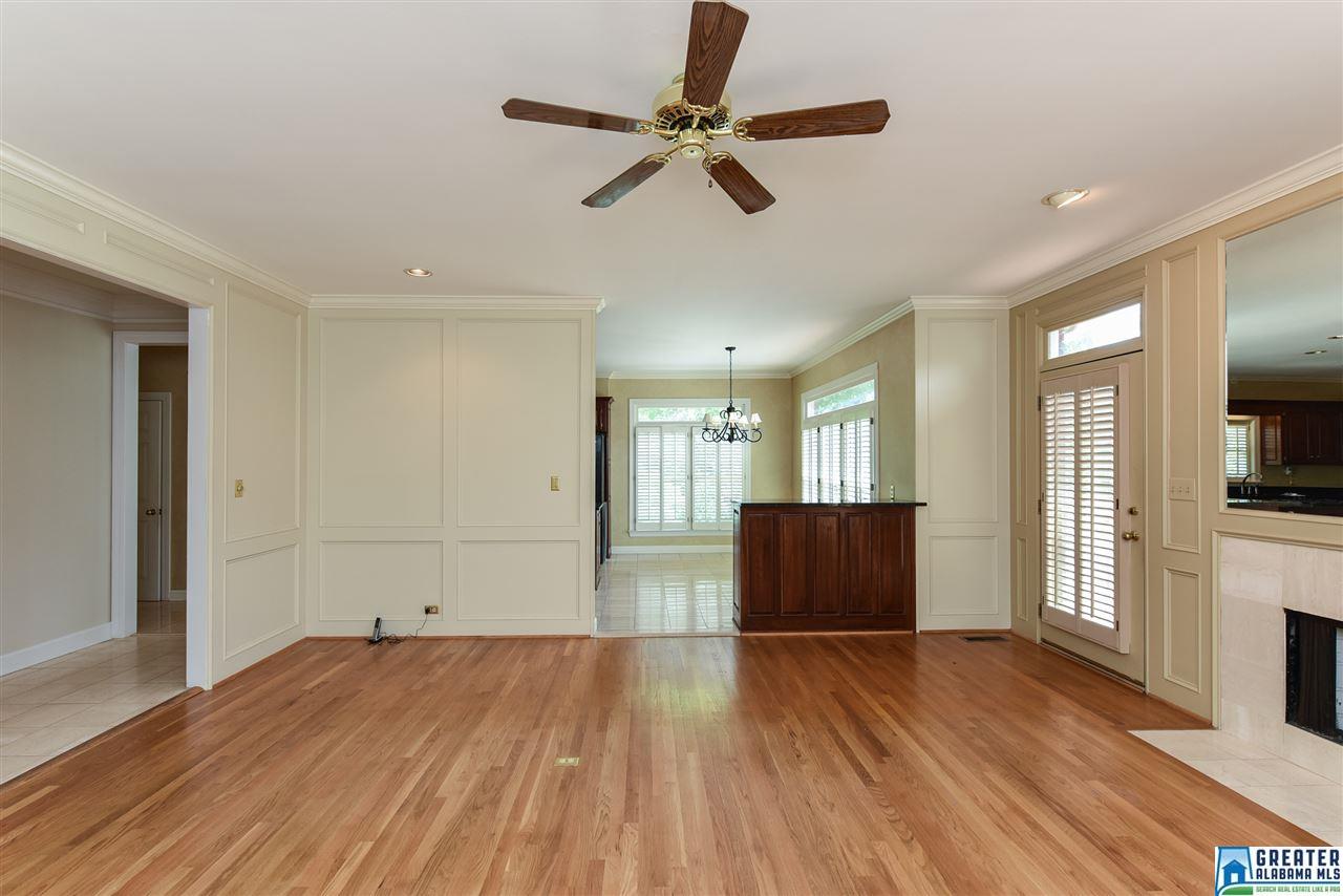 345 VESCLUB DR, Vestavia Hills, AL 35216