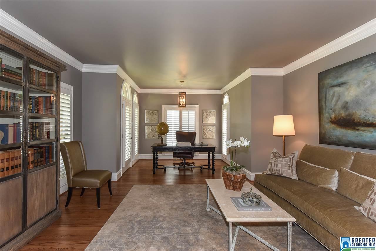 3340 BUCKHEAD DR, Vestavia Hills, AL 35216