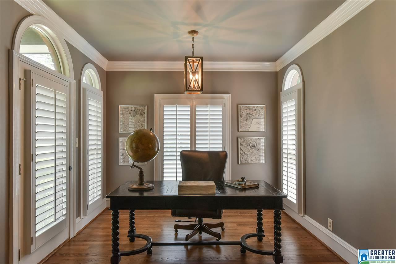 3340 BUCKHEAD DR, Vestavia Hills, AL 35216