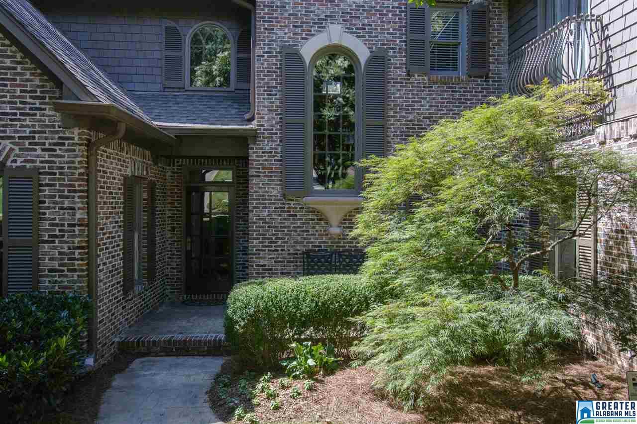 1593 WOODRIDGE PL, Vestavia Hills, AL 35216
