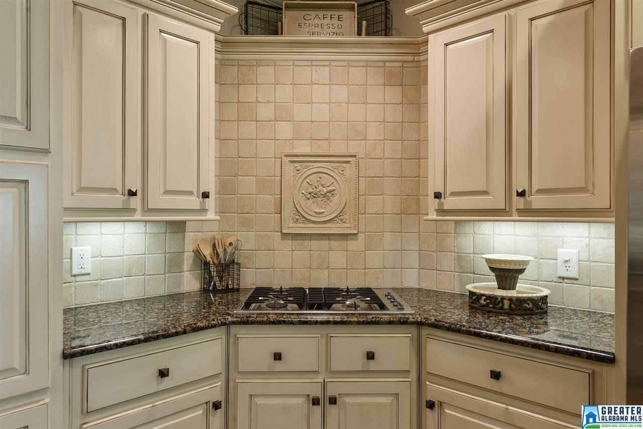 1597 WOODRIDGE PL, Vestavia Hills, AL 35216