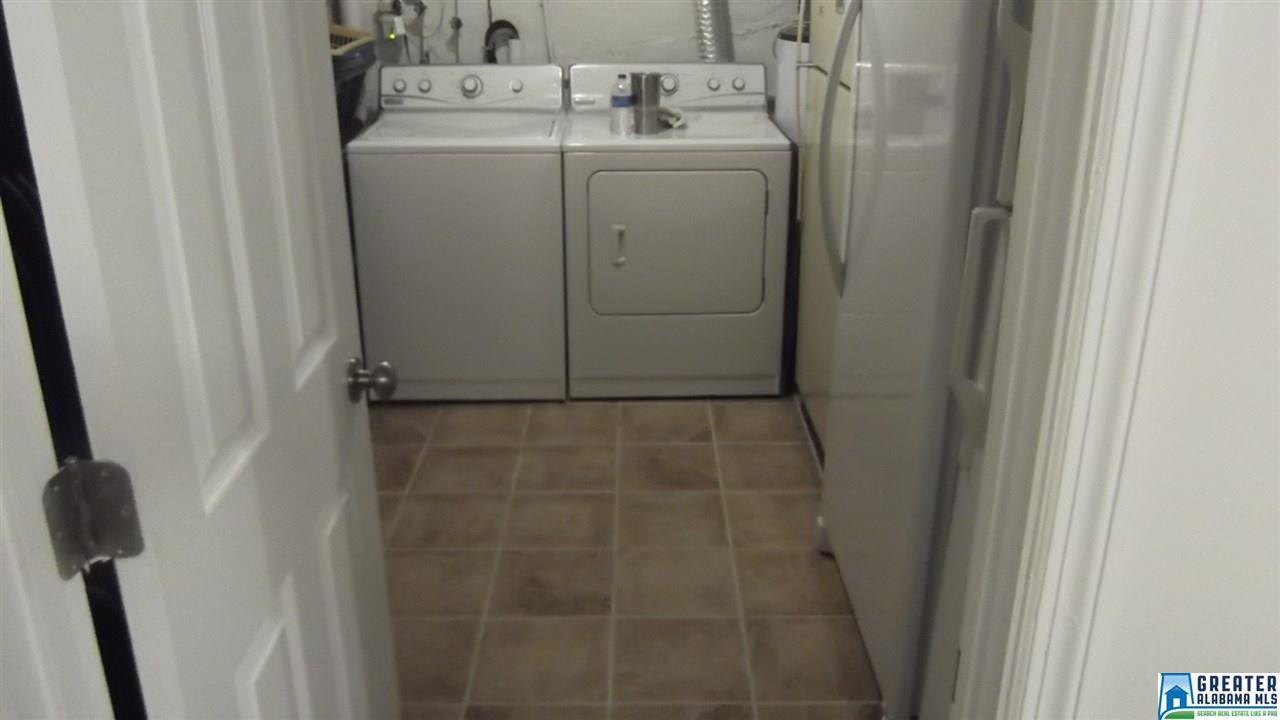 9809 WESTFIELD CT, Birmingham, AL 35217