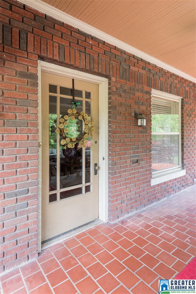 911 CONROY RD, Birmingham, AL 35222