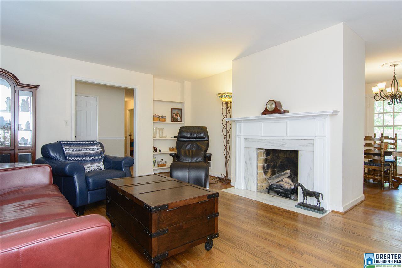 3316 WOODRIDGE RD, Mountain Brook, AL 35223