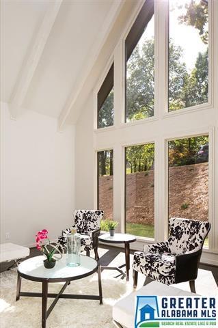 3552 HAMPSHIRE DR, Mountain Brook, AL 35223