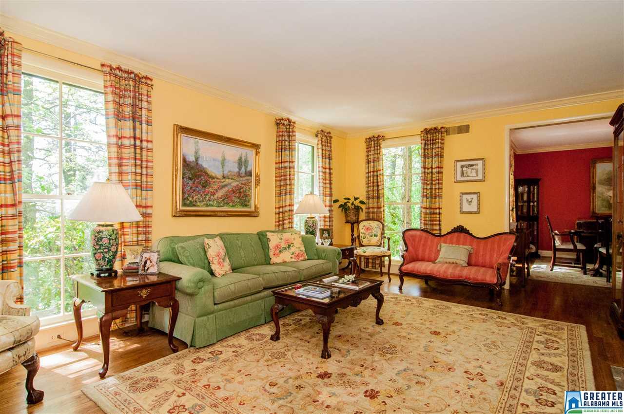 3120 RYECROFT RD, Mountain Brook, AL 35223